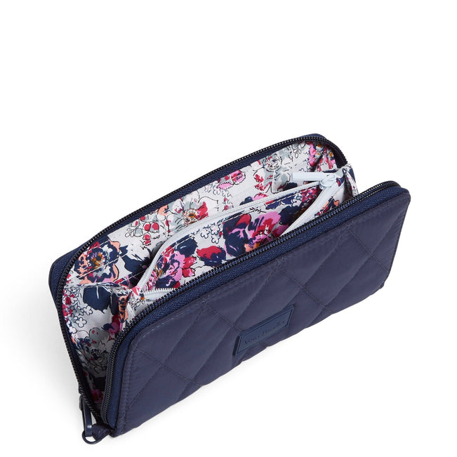 Outlet Ultralight RFID Accordion Wristlet