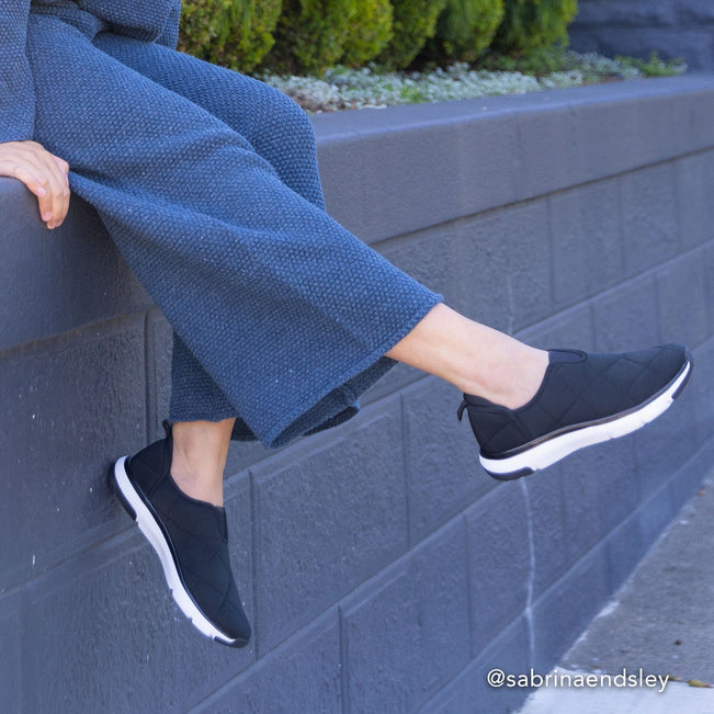 VB Cloud 2-Mile Slip-On Shoe-Image 9-Vera Bradley