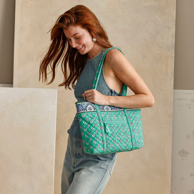 Small Vera Tote Bag-Garden Green Leaf-Image 2-Vera Bradley