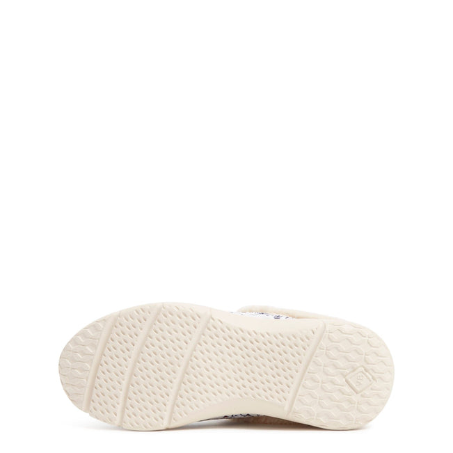Peanuts® VB Cloud 2-Mile Cozy Mule-Image 4-Vera Bradley