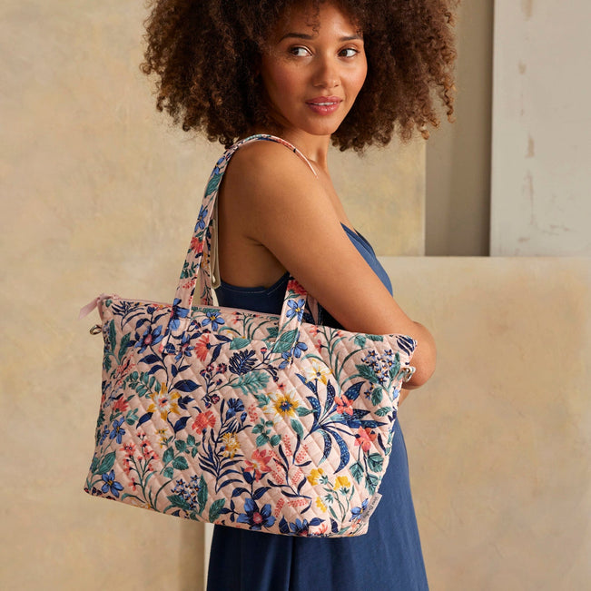 Lyla Shoulder Bag-Paradise Coral-Image 2-Vera Bradley