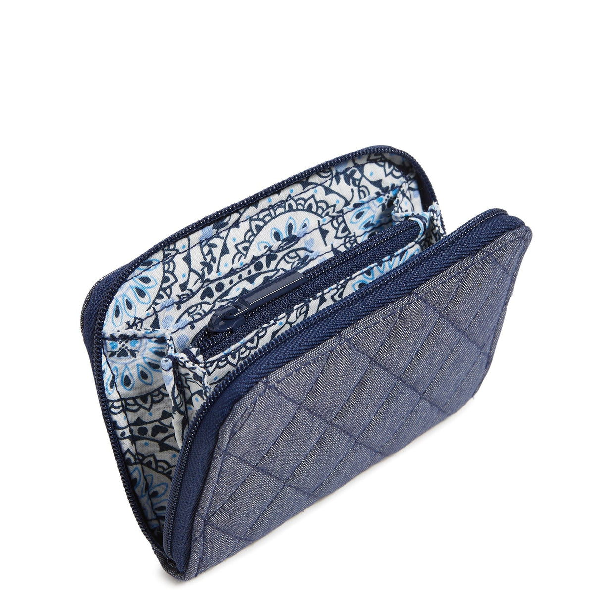 Vera Bradley fashion wallet