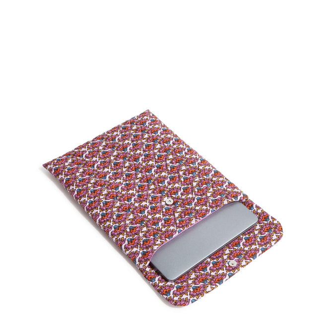 Outlet Essential Small Tech Sleeve