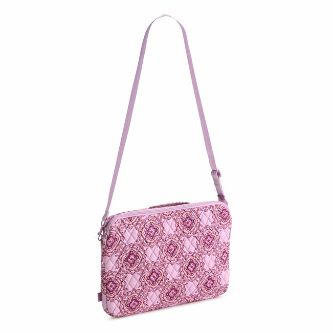 Search: 44 results found for "lavender medallion"