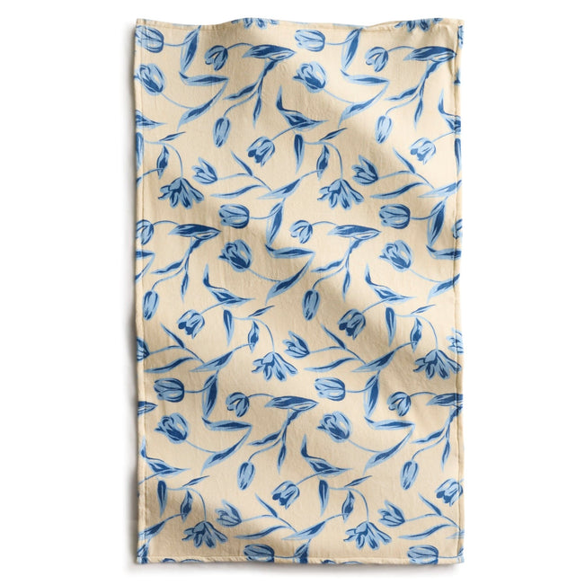 Outlet Essential Throw Blanket-Floating Tulips Seedpearl-Image 1-Vera Bradley