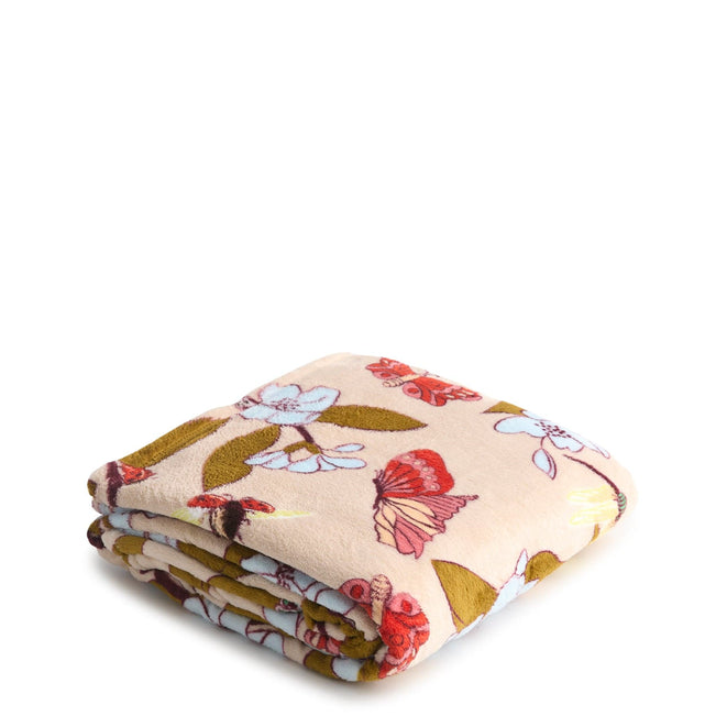 Outlet Essential Throw Blanket