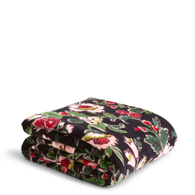 Outlet Essential Throw Blanket