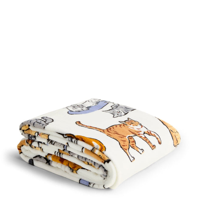 Outlet Essential Throw Blanket
