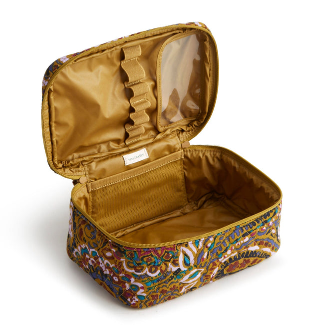 Outlet Essential Brush Up Cosmetic Case