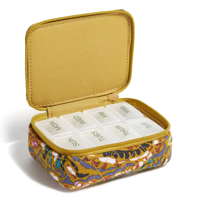 Outlet Essential Travel Pill Case
