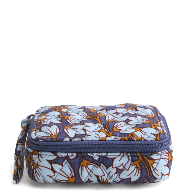 Outlet Essential Travel Pill Case