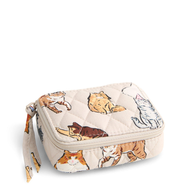 Outlet Essential Travel Pill Case