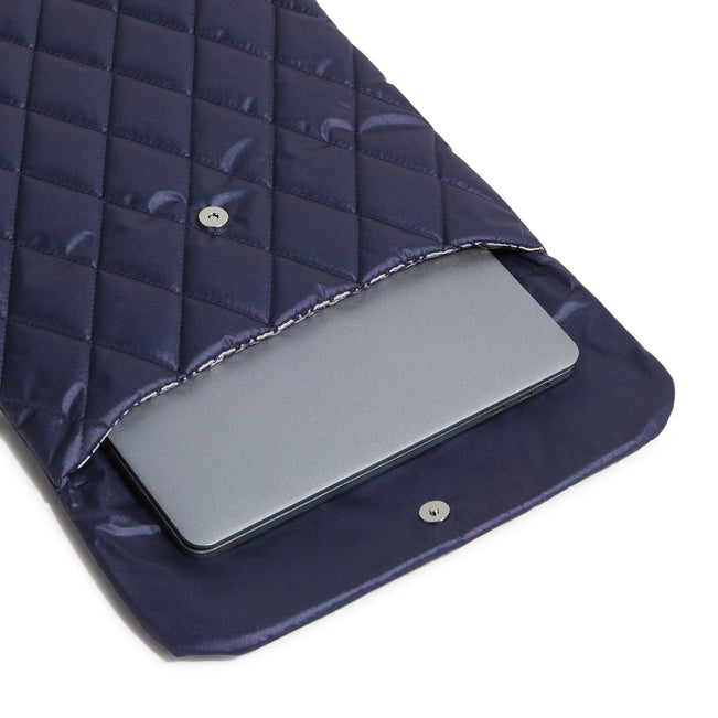 Outlet Large Tech Sleeve-Peacoat-Image 2-Vera Bradley