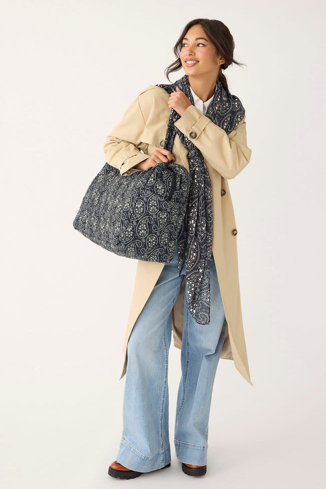 Outlet Large Weekender Travel Bag - Circular Paisley - Image 2