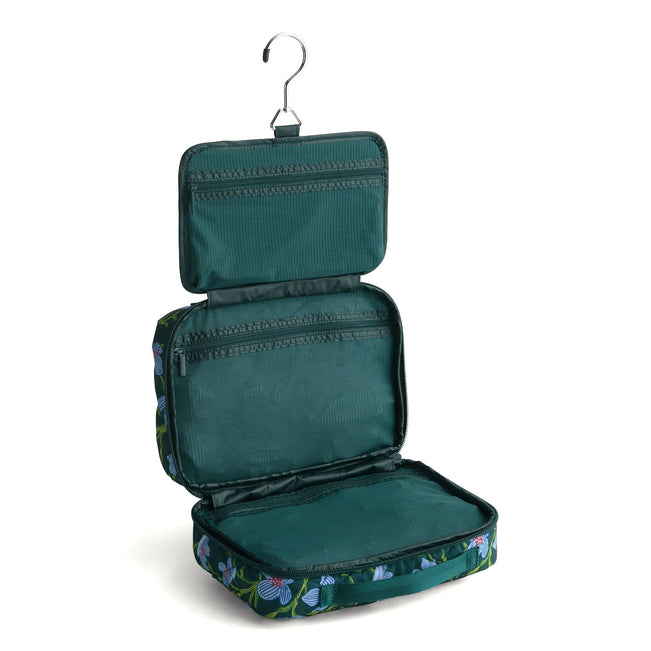 Outlet Essential Hanging Travel Organizer