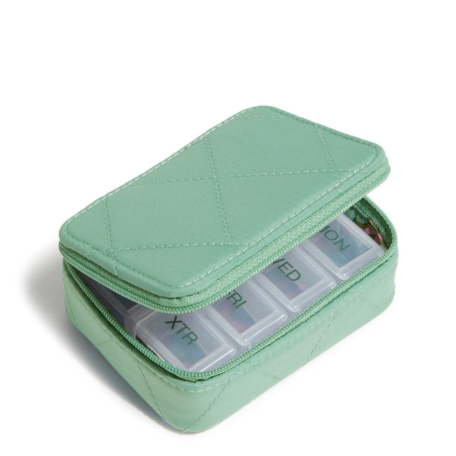 Outlet Essential Travel Pill Case