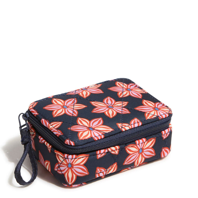 Outlet Essential Travel Pill Case