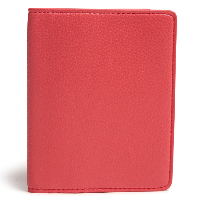 Outlet Essential Passport Cover-Cayenne-Image 1-Vera Bradley