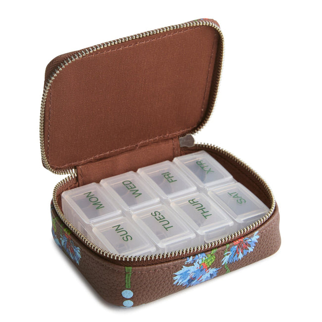 Outlet Essential Travel Pill Case