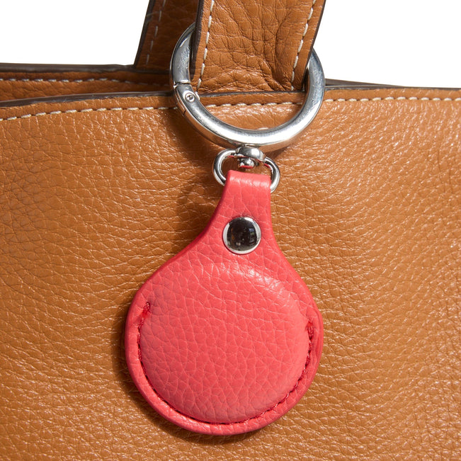 Outlet Essential Bag Charm for AirTag
