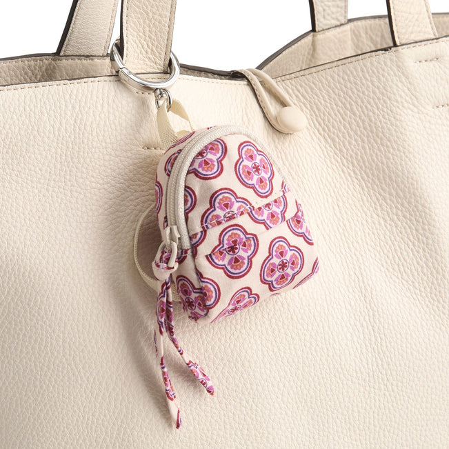Outlet Essential Backpack Bag Charm