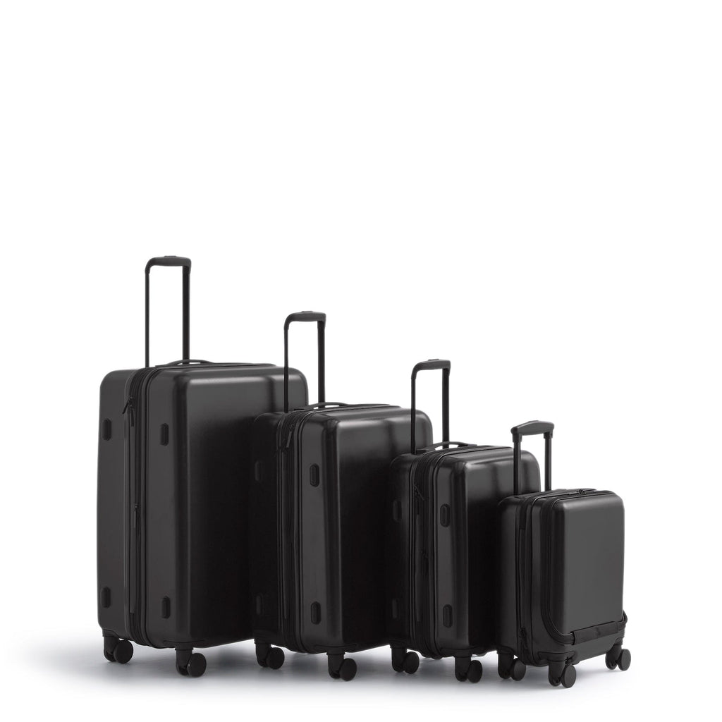 Outlet 4 Pc. Nested Luggage Set