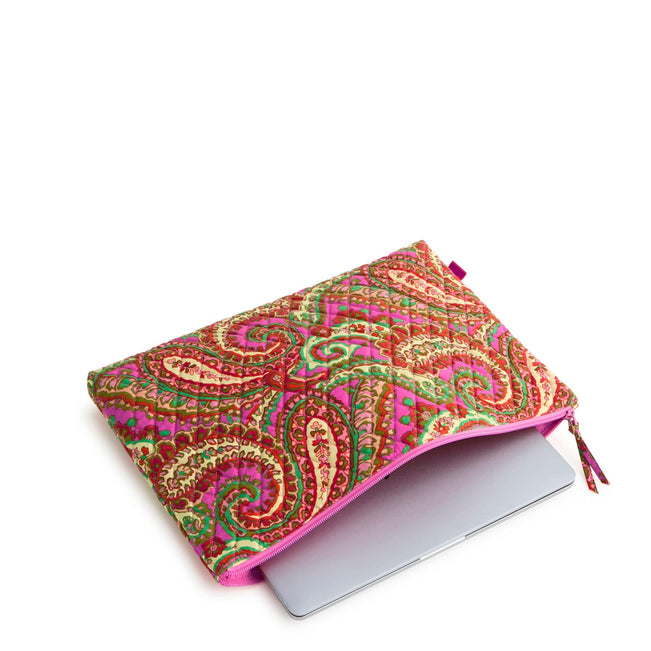Outlet Essential Laptop Pouch
