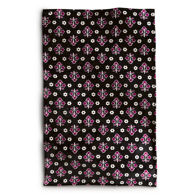 Outlet Essential Throw Blanket - Clustered Ditsy Moonless Night - Image 1