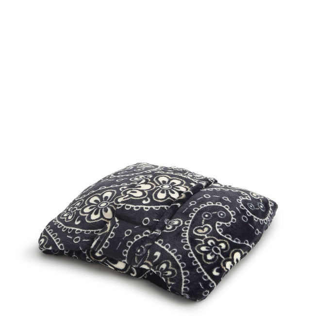 Outlet Fleece Travel Blanket - Circular Paisley - Image 2