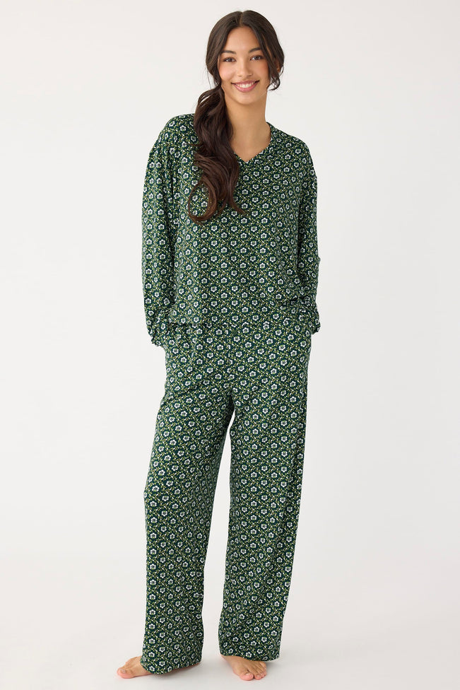 Outlet Long-Sleeved Shirt & Pants PJ Set - Mistletoe Lattice / Small - Image 2