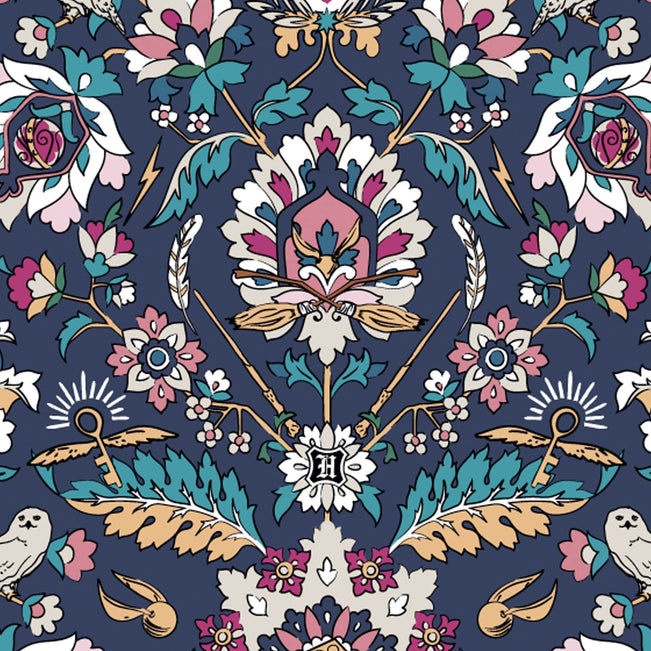 Home to Hogwarts-Image 1-Vera Bradley